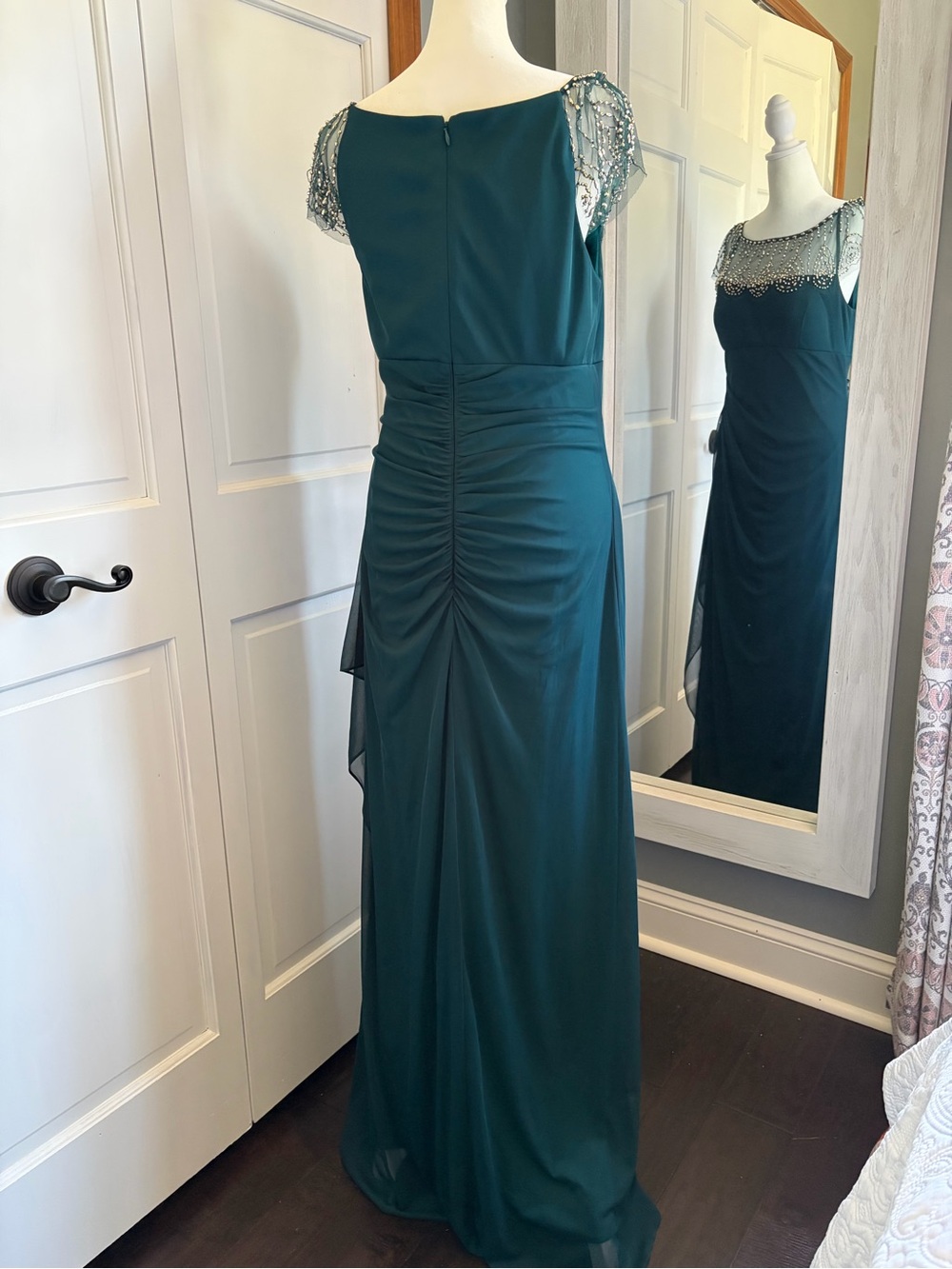 DJ-JAZ Embellished Teal Green Maxi Evening Dress with Scalloped BeadedYoke SZ 12 - Picture 2 of 12